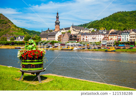 Cochem old town in Germany 121538286