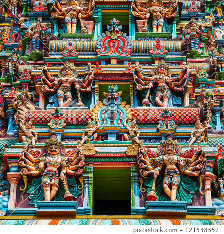 Meenakshi Amman Temple in Madurai 121538352