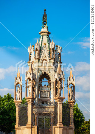Brunswick Monument mausoleum, Geneva 121538402