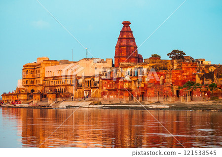Keshi Ghat Krishna Temple, Vrindavan Keshi Ghat Krishna Temple, Vrindavan 121538545