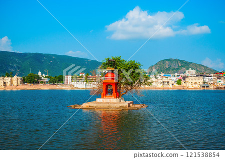 Hindu temple on Pushkar lake, India Hindu temple on Pushkar lake, India 121538854