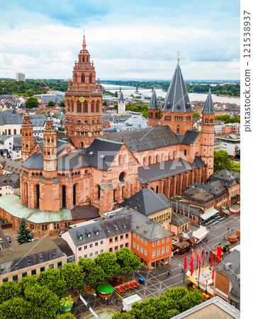 Mainz cathedral aerial view, Germany 121538937