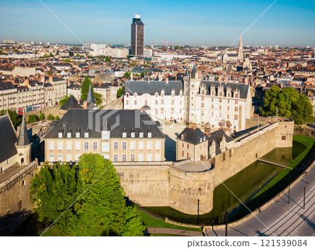 Castle Dukes of Brittany, Nantes Castle Dukes of Brittany, Nantes 121539084