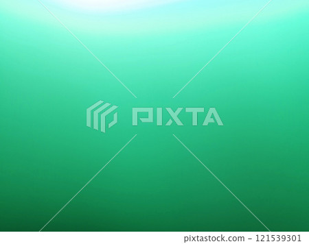 A photo with light shining from above, gradation, mysterious 121539301