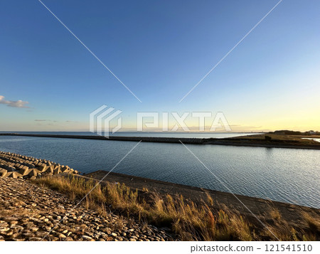 A calm sea 121541510