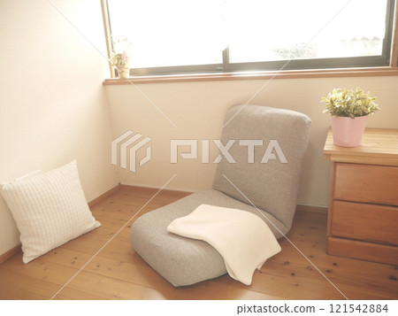 Relax Room 121542884