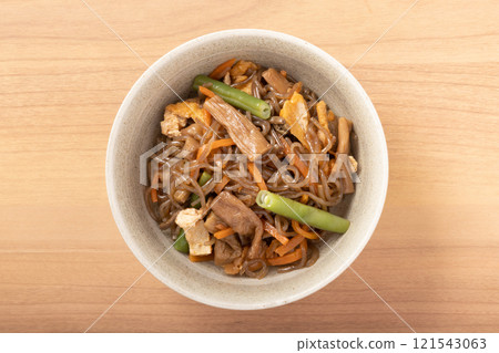 Potato peel and konjac stew 121543063