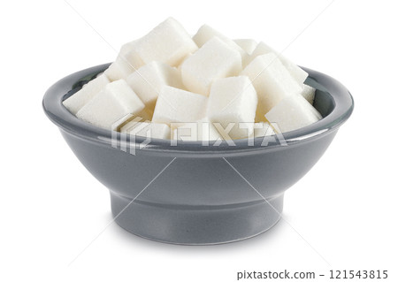 Sugar cubes in a ceramic bowl isolated on white background 121543815