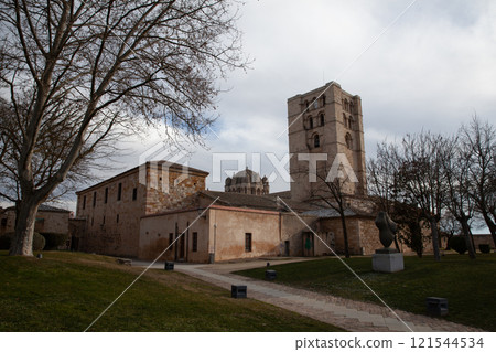 Zamora Cathedral, Spain 121544534