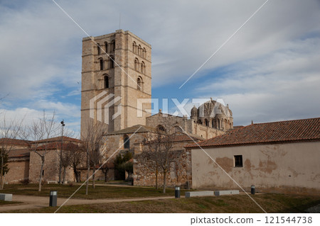 Zamora Cathedral, Spain 121544738