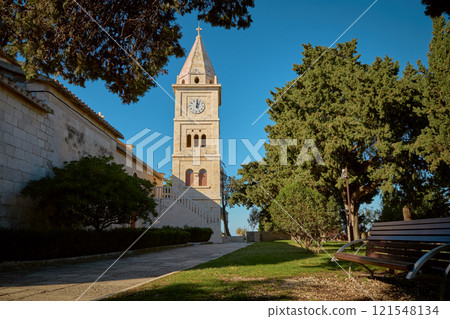 St. George church in old town of Primosten, Croatia St. George church in old town of Primosten, Croatia 121548134