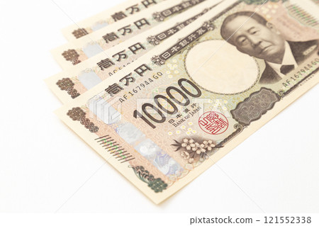 白色背景上的 40,000 日元 白色背景上的 40,000 日元 121552338