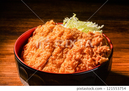 Katsudon before adding sauce 121553754