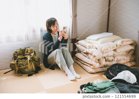 女性孤獨的旅行 121554699