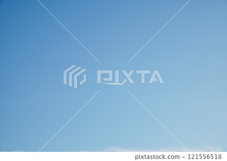 Contrail Contrail 121556518