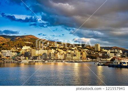 The sea of Atami 121557941