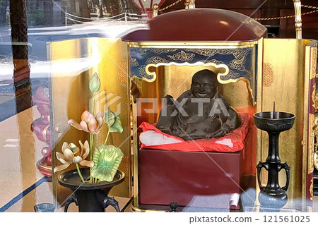 大修寺不動堂的布袋雕像 [東京新宿區] 121561025