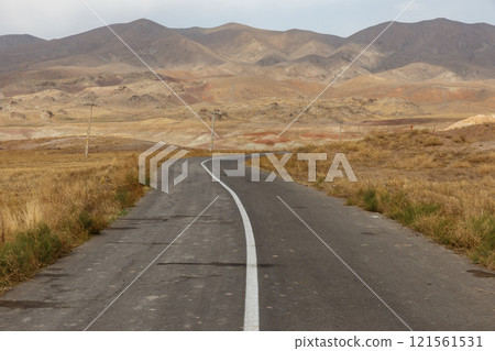 Winding asphalt road through the scenic landscapes of East Azerbaijan Province in Iran Winding asphalt road through the scenic landscapes of East Azerbaijan Province in Iran 121561531