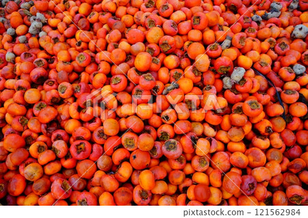 Persimmon food waste Persimmon food waste 121562984