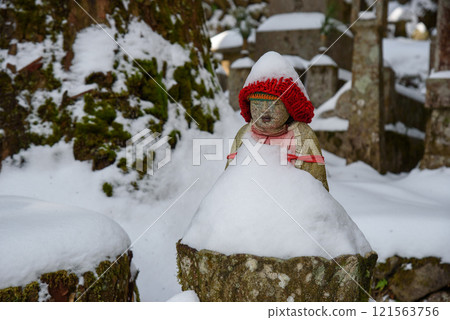 Snow Jizo Statue at the Inner Sanctuary of Mount Koya 121563756