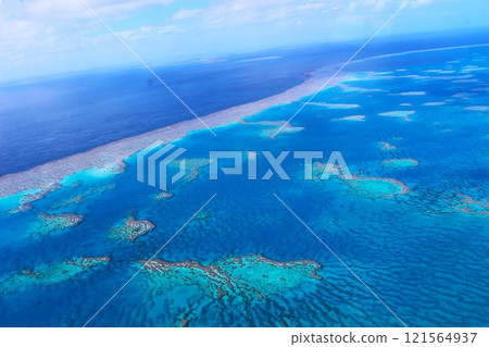 從飛機上看到的大堡礁 121564937