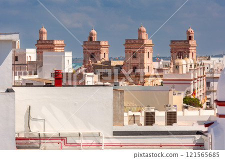 Ancient traditional observation towers in Cadiz. Ancient traditional observation towers in Cadiz. 121565685