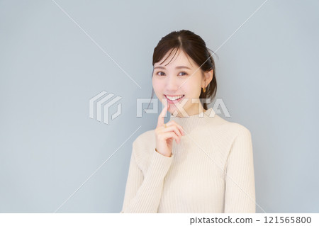 健康牙齒的肖像 121565800