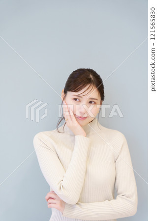 A portrait depicting oral problems 121565830