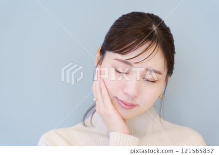 描繪口腔問題的肖像 121565837