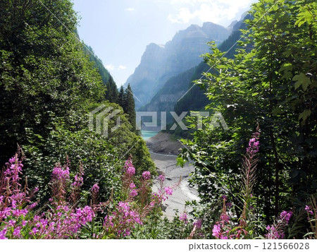 Lake Gigerwald, St. Gallen, Switzerland Lake Gigerwald, St. Gallen, Switzerland 121566028