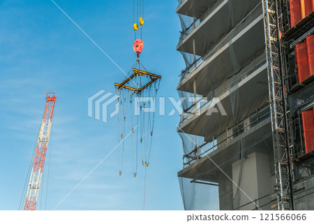 建築工地框架與方形尺度 121566066