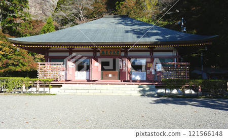 The main hall of Mount Horaiji The main hall of Mount Horaiji 121566148