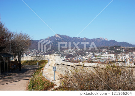 Hanyangdoseong, a fortress wall in Naksan Park, Seoul, South Korea. Hanyangdoseong, a fortress wall in Naksan Park, Seoul, South Korea. 121566204