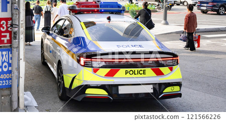 警車在首爾，韓國 121566226