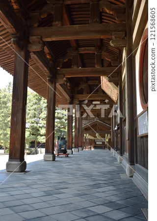 Daihonzan Manpukuji Temple Daiyuhoden [National Treasure] 121568605