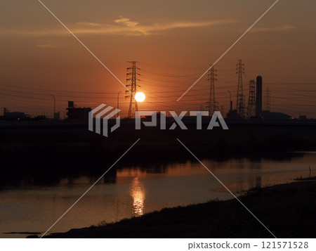 Evening view along the Yamato River Evening view along the Yamato River 121571528