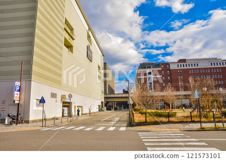 京都市：JR 二條站週邊的城市景觀 121573101