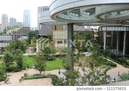 Azabudai Hills, a new attraction in Minato Ward 121573633