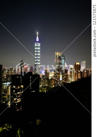 城市景觀/夜景《從象山看台北市》 城市景觀/夜景《從象山看台北市》 121573875
