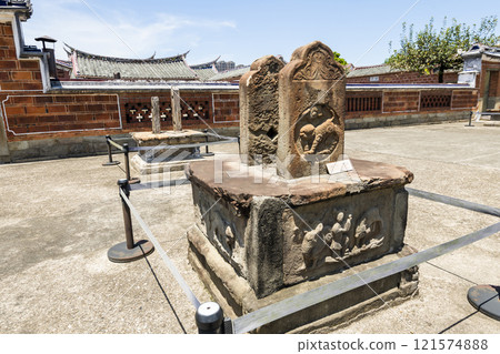 Building view of the Lee Teng-fan's Ancient Residence in Daxi of Taoyuan, Taiwan. 121574888