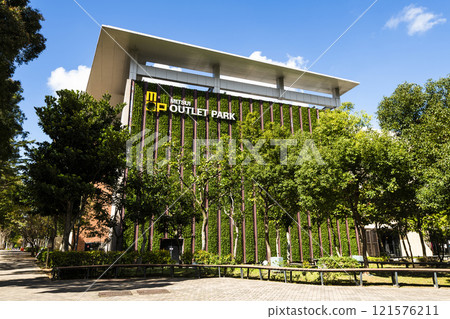 Low-angle view of the Mitsui Outlet Park Linkou in New Taipei City, Taiwan. It is Mitsui Fudosan's third overseas base. 121576211