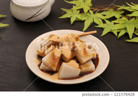 Kuzumochi Kuzumochi 121576426