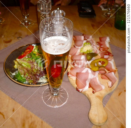 美味的啤酒 美味的啤酒 121576660