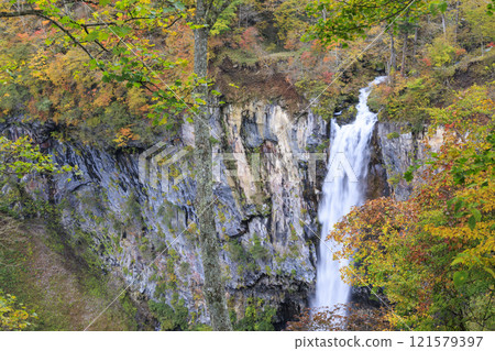 Kegon Falls in the autumn leaves of Oku-Nikko Kegon Falls in the autumn leaves of Oku-Nikko 121579397