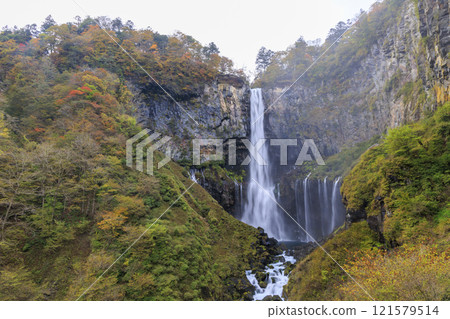 Kegon Falls in the autumn leaves of Oku-Nikko 121579514