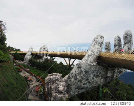 Golden Bridge, a popular spot in Bana Hills, Da Nang, Vietnam 121580542