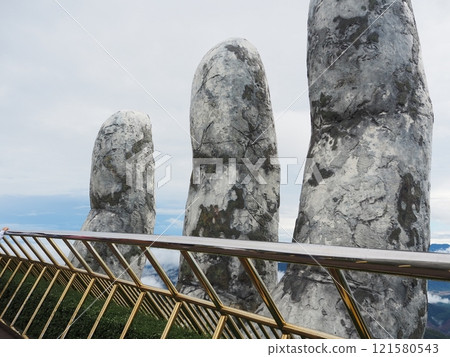 Golden Bridge, a popular spot in Bana Hills, Da Nang, Vietnam 121580543