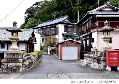 Shiga Prefecture, Yasu City, Mt. Mikami trailhead 121582678