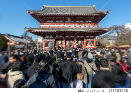 First visit of the year to Sensoji Temple in Taito Ward, Tokyo 121585268