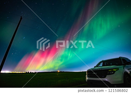 A fantastic aurora appears in the city at night A fantastic aurora appears in the city at night 121586802